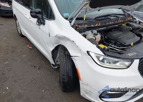 2025 Chrysler Pacifica Select from USA, damaged, VIN 2C4RC1BG7SR527962